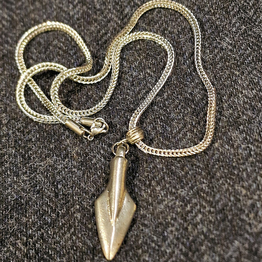 Gungir on Etruscan Chain