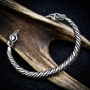925 Sterling Silver Small Raven Bracelet