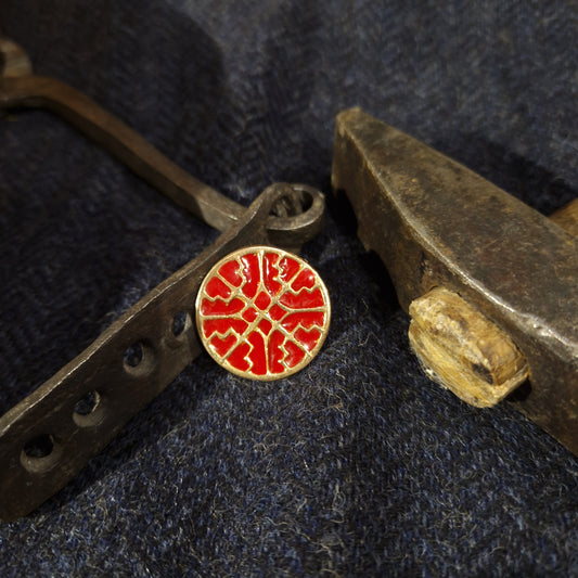 Step Pattern Brooch