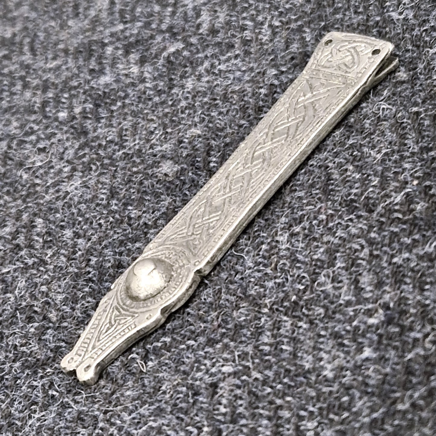 ¾ Inch Ashaig Insular Strap End