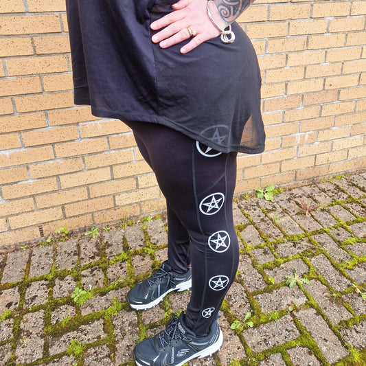 Witchcraft Recycled Tech Leggings